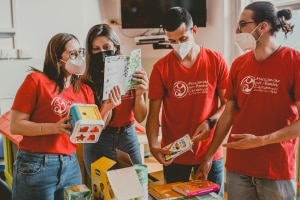 Contribuisci a rendere il Reparto di Chirurgia sempre più a misura di bambino, creando un ambiente più allegro e accogliente per i piccoli pazienti e le loro famiglie.