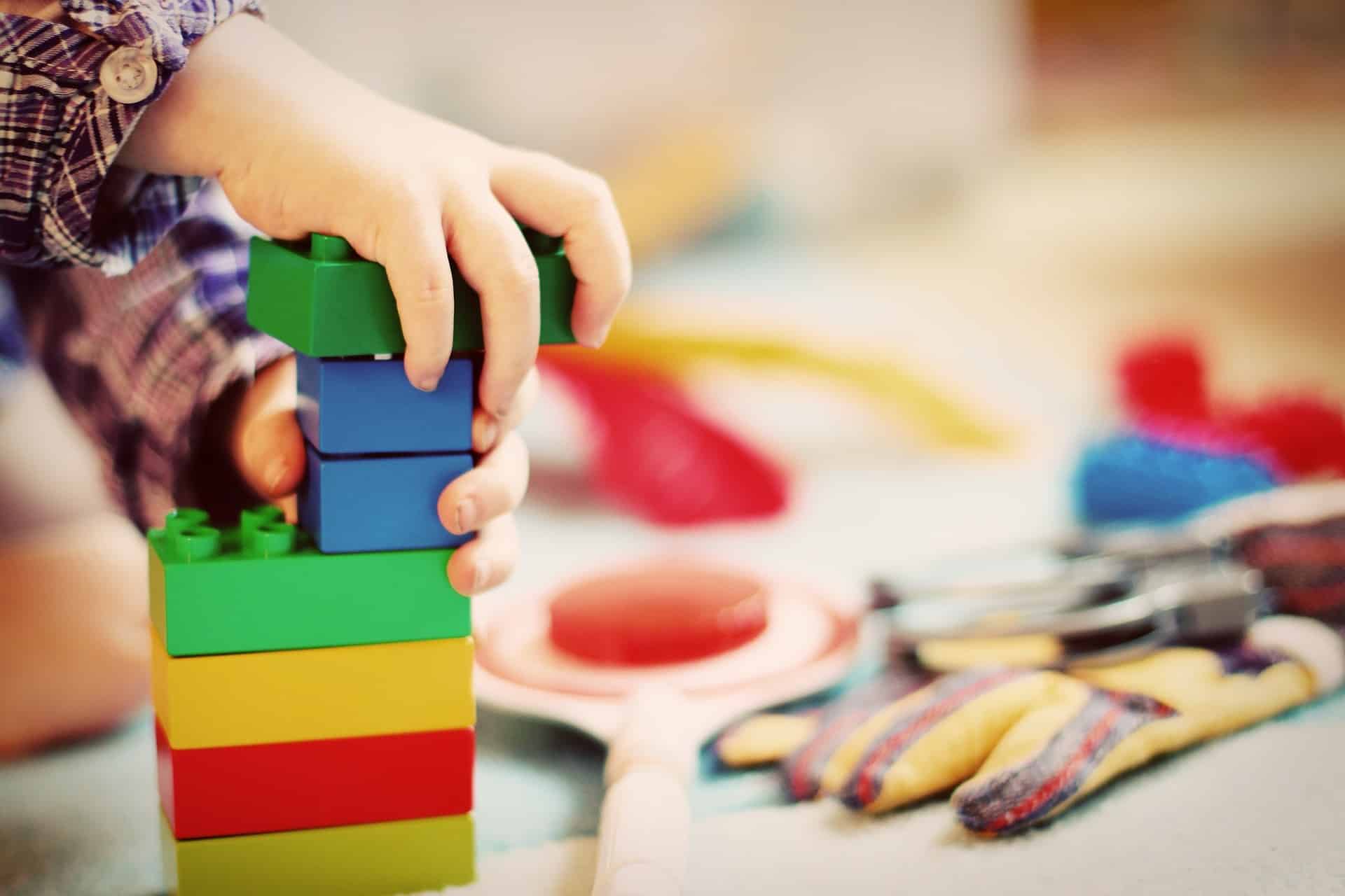 La scuola come centro di relazione e socialità per bambini e ragazzi